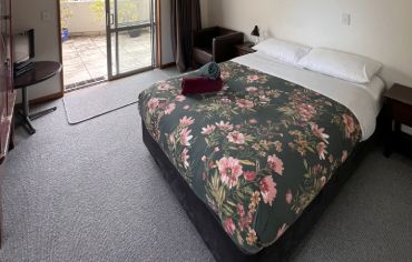 Deluxe Ensuite Room